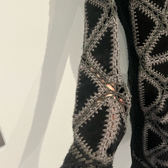 Line eyelet sweater dress. Size small - Picture 3 of 4